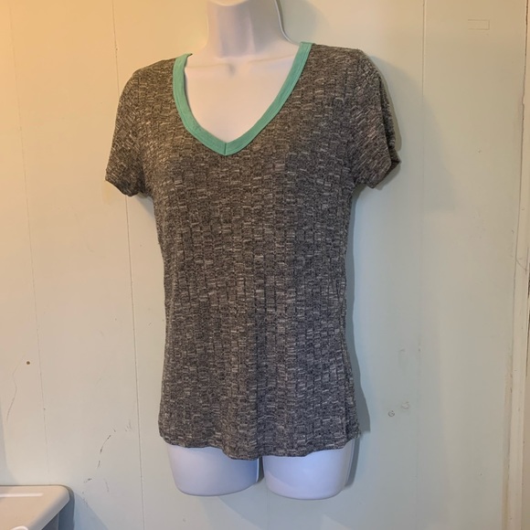 American Dream Gray & Aqua (Blue) V-neck Women's Casual T-shirt size L - Picture 13 of 16